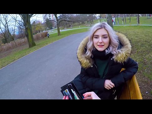❤️ Engole o esperma quente de um estranho por dinheiro - broche no parque por Eva Elfie Porno real em porno pt.hentaisun.ru ❌